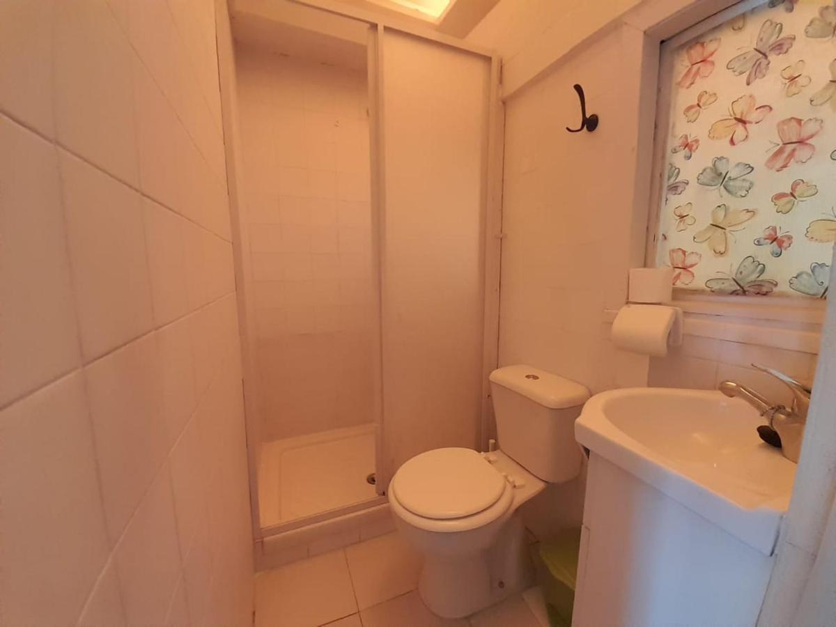 Casa De Peregrinos La Concha Hostel Cudillero Kültér fotó