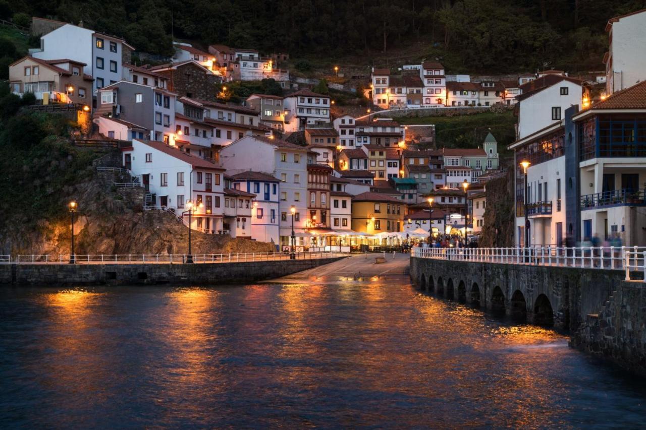 Casa De Peregrinos La Concha Hostel Cudillero Kültér fotó